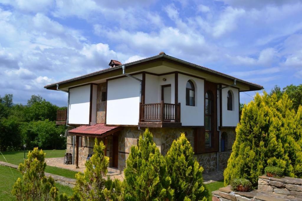 Sichanova Guest House Bruchkovtsi Экстерьер фото
