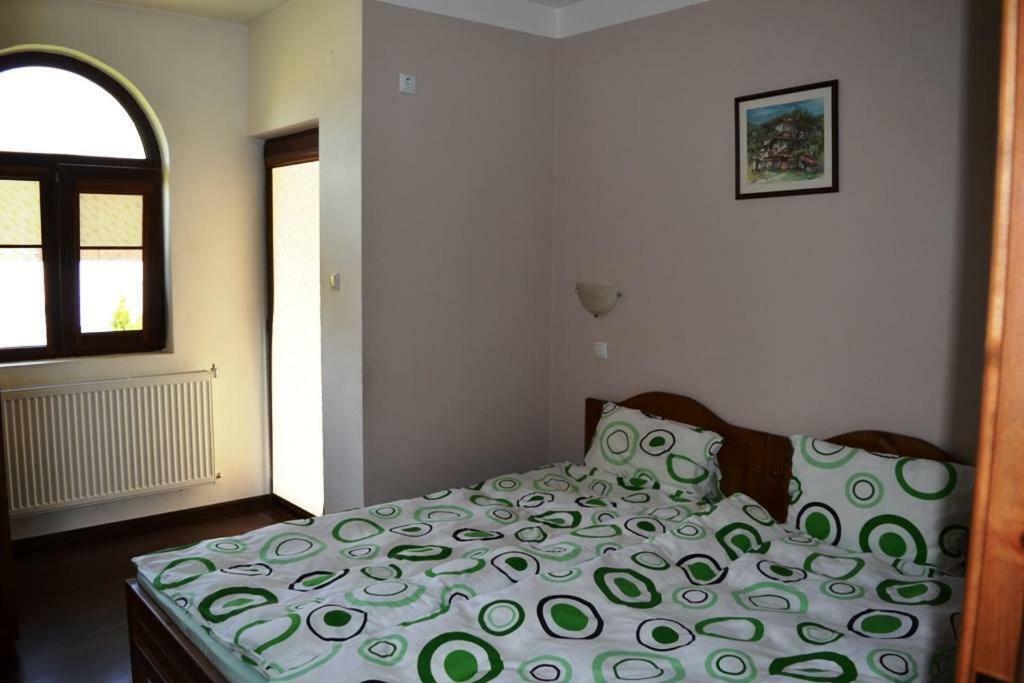Sichanova Guest House Bruchkovtsi Экстерьер фото